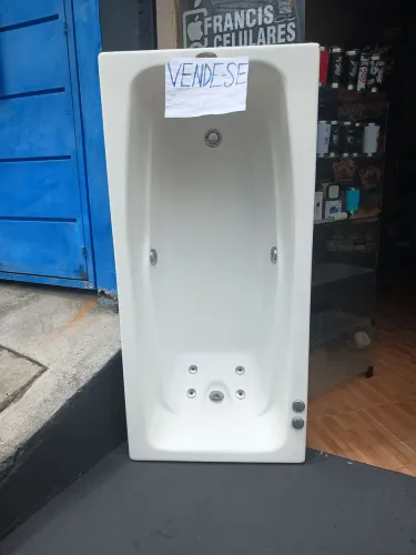 Banheira hidromassagem com motor
