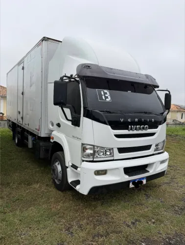 Iveco Vertis 90v18 2013 novíssimo 