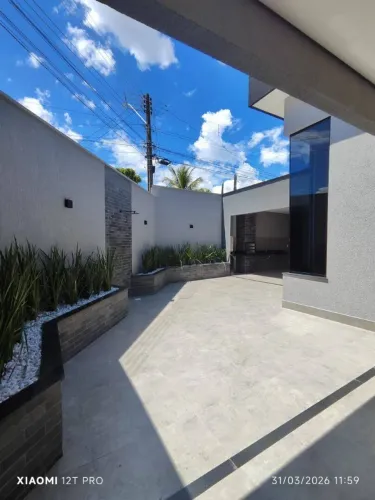 Casa com 3 dormitórios à venda, 165 m² por R$ 699.000 - Residencial Sonho Dourado - Goiâni