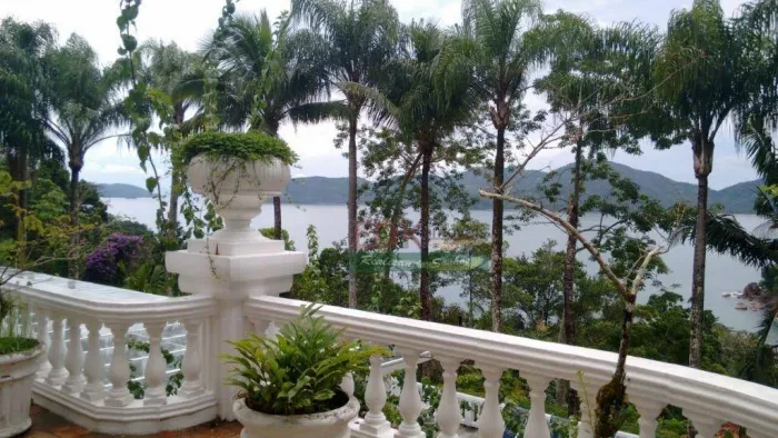 Sobrado com 6 dormitórios à venda, 1000 m² por R$ 10.000.000,00 - Domingas Dias - Ubatuba/