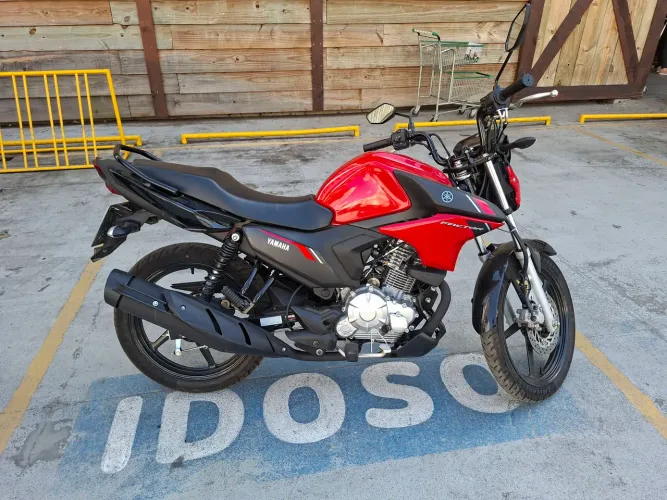 Vendo moto yamaha zero km
