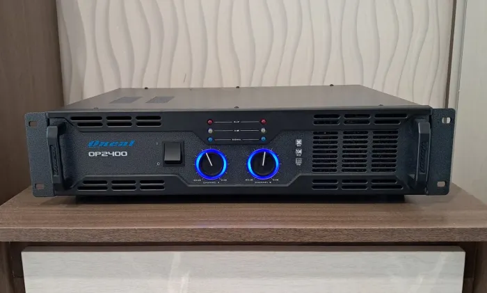 Amplificador Potência - OP2400