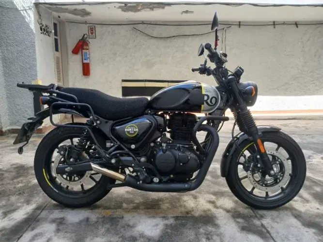 Royal Enfield Hunter 350 Rebel Black 23/24 - Única Dona - Apenas 6.200 km