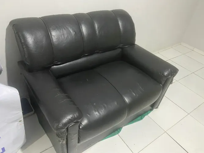 Sofá 2 lugares Preto