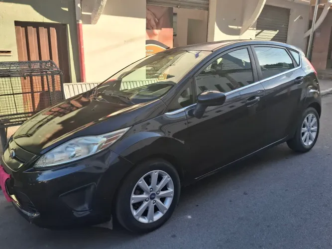 Ford Fiesta SE 1.6 16V Flex 5P 2012