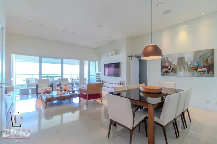 Apartamento para venda em Campo Belo com 3 quartos, sendo 3 suítes, 161m²