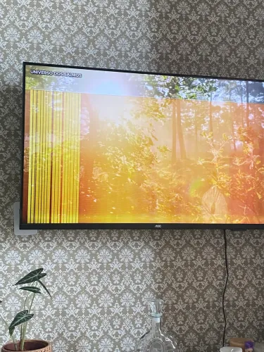 Tv com Tela pra conserto 