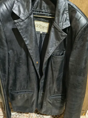 Vendo blazer de couro legítimo 