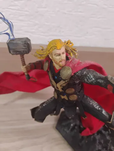 Thor Custom