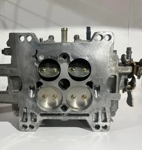 Vendo Carburador quadrijet Edelbrock 500cfm