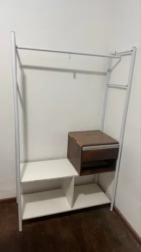 Guarda Roupa (Arara)