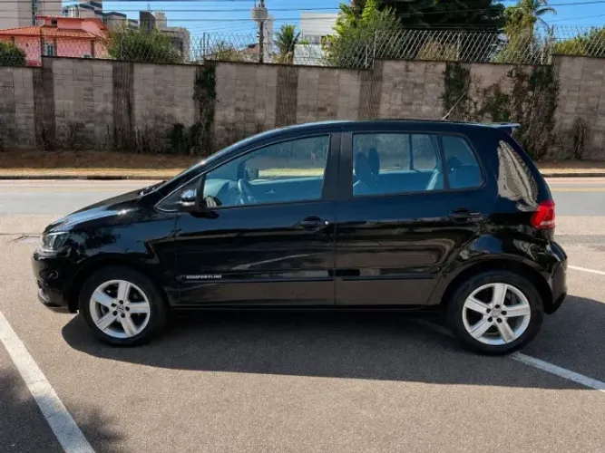 Volkswagen Fox Comfortline 1.6 Flex 8V 5P 2016