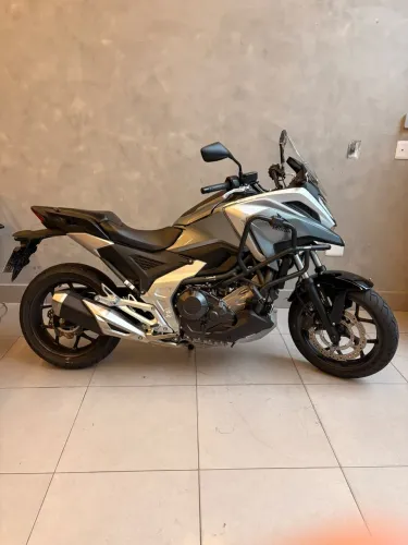 Honda NC 750X/NC 750X ABS
