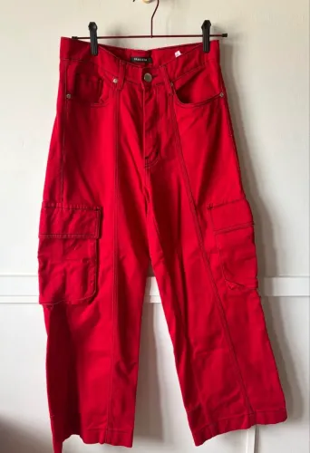 Calça cargo vermelha pangeia 36