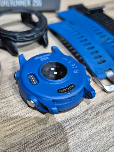Garmin 255 na caixa