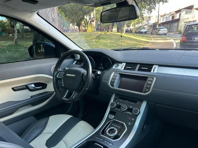 Land Rover Range Rover Evoque Dynamic 2.0 AUT 5P 2015