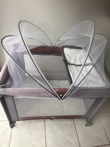 BERÇO PORTÁTIL INFANTIL
