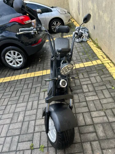 Scooter elétrica