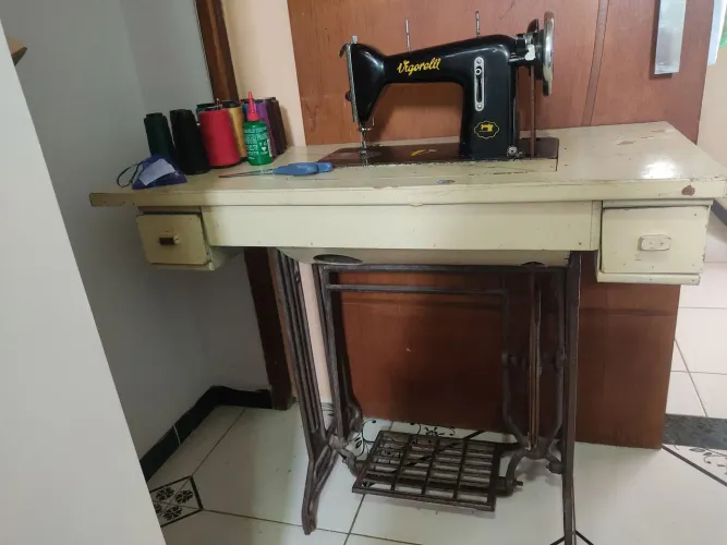 Máquina de costura