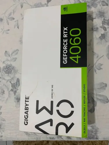 RTX 4060 aero 8gb