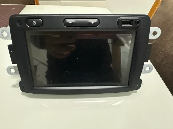 Media nav Renault Logan original