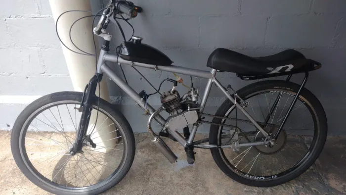 Vende-se Bike motorizada
