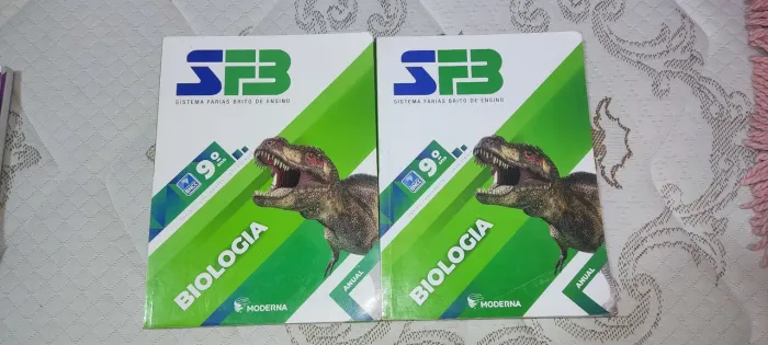 livro sistema farias brito, Biologia 