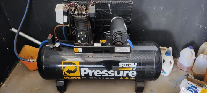 Compressor 200lt 20pcm