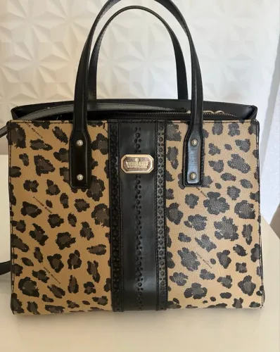 Bolsa Victor Hugo couro animal print original 
