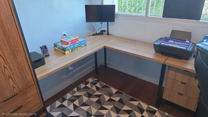 Mesa de Escritório em L Studio Mel e Preta 150x140 cm