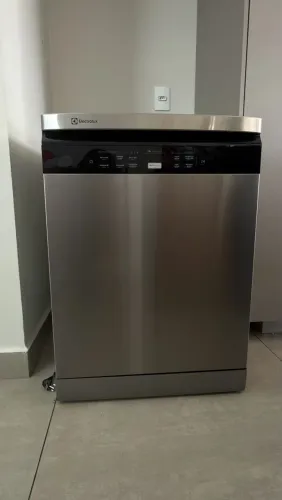Lava-Louças Electrolux 14 Serviços Inox