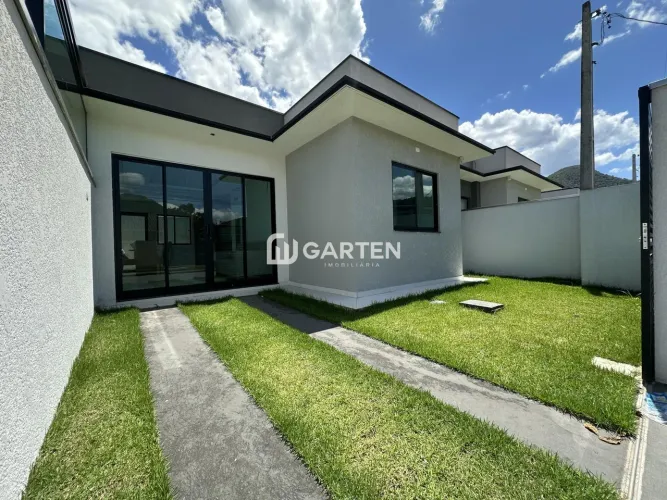 Casa 3 dormitórios à venda Tabuleiro Matinhos/PR