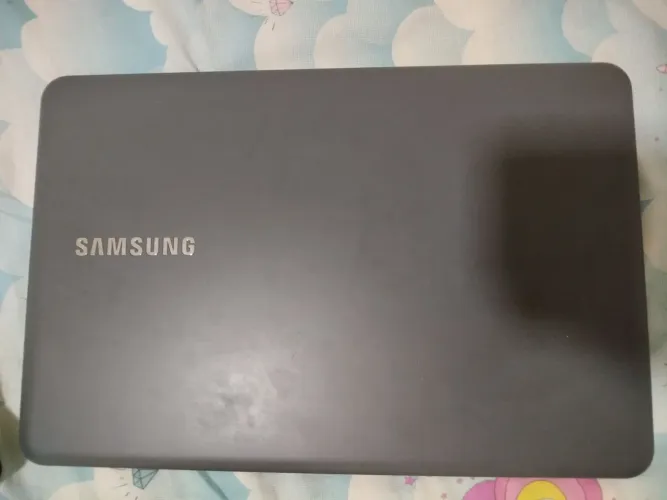 notebook essentials Samsung np350xaa