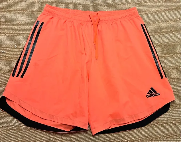 Shorts adidas masculino