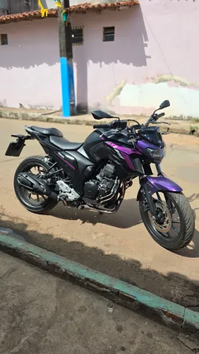 Yamaha FZ25 - 2021