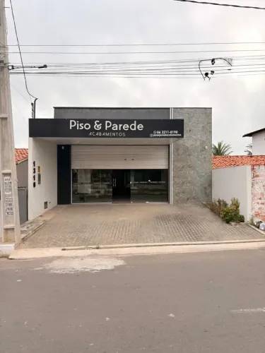 Imóvel para aluguel possui 277 metros quadrados com 2 quartos em Campestre - Teresina - PI