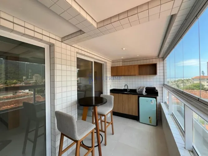 Apartamento à Venda em Solemar, Praia Grande - SP
