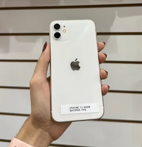iPhone 11 64GB Branco