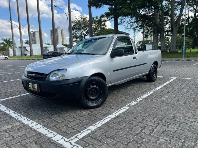 Ford Courier 1.6 L/ 1.6 Flex 2012