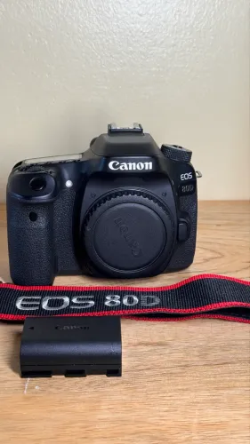 Cânon 80D