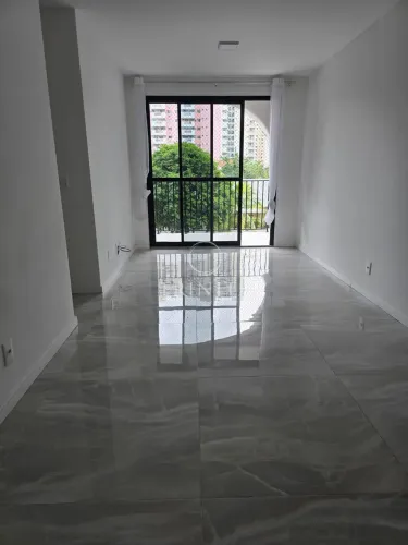 Apartamento em Recreio dos Bandeirantes - Rio de Janeiro