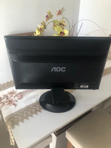 Tela AOC 22