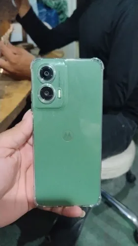 Celular novo lacrado 128 gigas 5G 8 de ram e com função NFC vai com a nota fiscal zerado