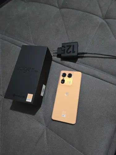 MOTO EDGE 50 ULTRA