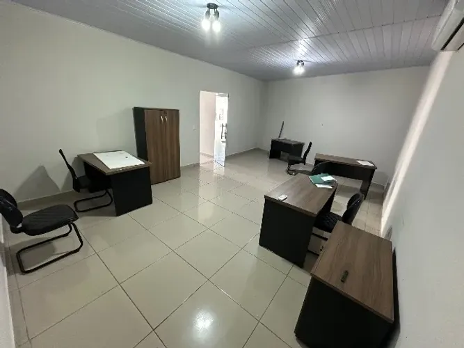 Lindo escritório mobiliada para alugar em Várzea Grande