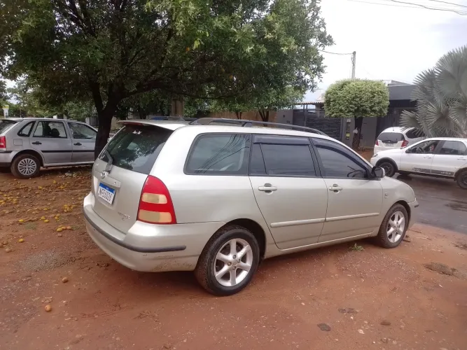 Toyota Corolla Fielder SW 1.8/1.8 XEI Flex Aut. 2005