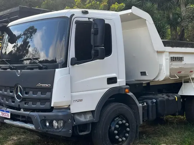 Caminhão Caçamba Mercedes Benz Toco 4x2 Atego 1726/48