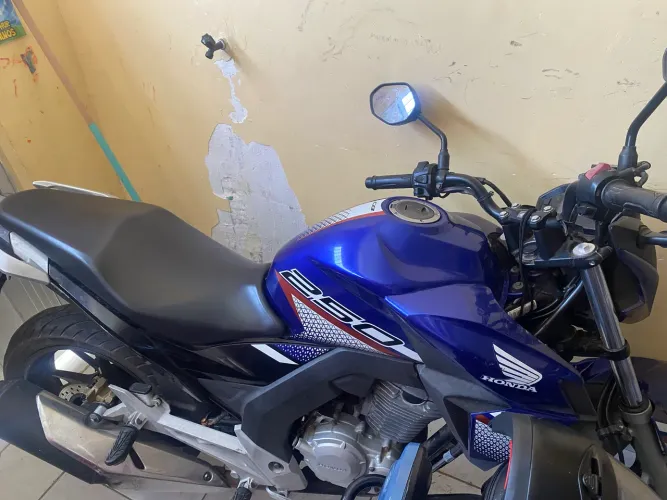 Cb Twister 250F CBS ano 2022