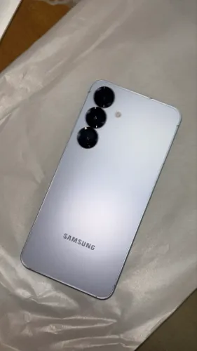 Samsung S25 - 256GB