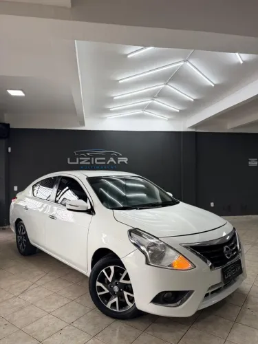 Nissan Versa Unique 1.6 16V Flex 4P Mec. 2016